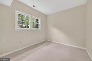 7503 Amesbury Ct, Alexandria, VA 22315 - Photo 19