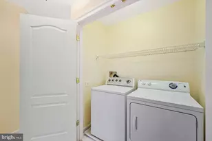 9576 Lagersfield Cir, Vienna, VA 22181 - Photo 27