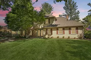 2705 E Ridge Ct, Oakton, VA 22124 - Photo 1