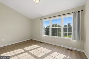 6562 Old Carriage Ln, Alexandria, VA 22315 - Photo 13