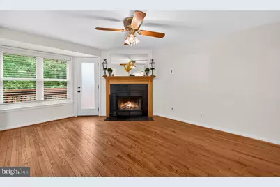 5916 St Giles Way, Alexandria, VA 22315 - Photo 5