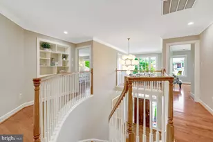 1387 Cameron Heath Dr, Reston, VA 20194 - Photo 31