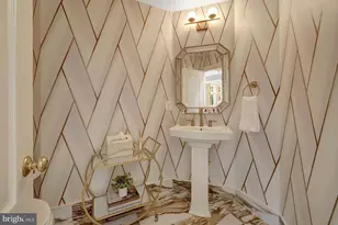 1387 Cameron Heath Dr, Reston, VA 20194 - Photo 29