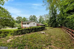 615 Kearney Ct SW, Vienna, VA 22180 - Photo 49
