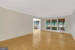 615 Kearney Ct SW, Vienna, VA 22180 - Photo 15