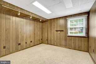 615 Kearney Ct SW, Vienna, VA 22180 - Photo 35
