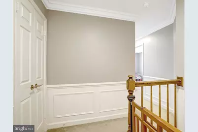 5918 Wescott Hills Way, Alexandria, VA 22315 - Photo 23