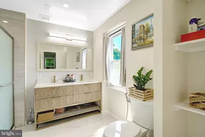 5918 Wescott Hills Way, Alexandria, VA 22315 - Photo 27
