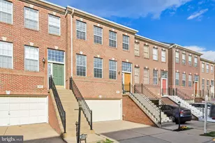 2625 Tarleton Corner Dr, Herndon, VA 20171 - Photo 3