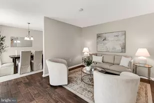1498 Roundleaf Ct, Reston, VA 20190 - Photo 9