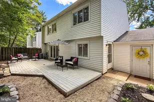 1498 Roundleaf Ct, Reston, VA 20190 - Photo 25