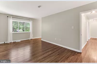 1498 Roundleaf Court, Reston, VA 20190 - Photo 45