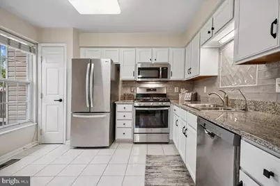 7496 Gadsby Square, Alexandria, VA 22315 - Photo 11