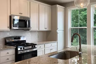 3925 Fair Ridge Dr, Fairfax, VA 22033 - Photo 15