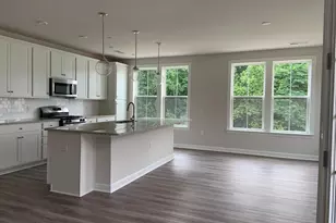 3925 Fair Ridge Dr, Fairfax, VA 22033 - Photo 9