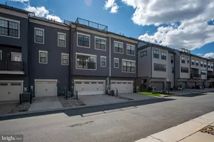 12561 Todd Ln, Fairfax, VA 22033 - Photo 47
