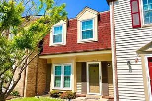 14402 Manassas Gap Ct, Centreville, VA 20120 - Photo 1