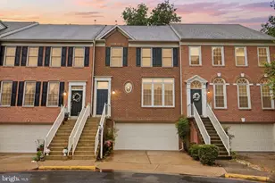 125 Roland Ct SW, Vienna, VA 22180 - Photo 1