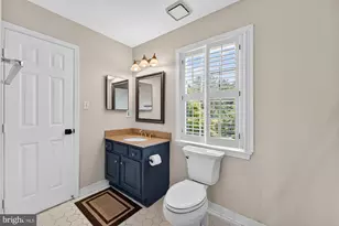 3501 Birdsboro Dr, Fairfax, VA 22033 - Photo 69