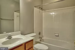 4633 Battenburg Ln, Fairfax, VA 22030 - Photo 25