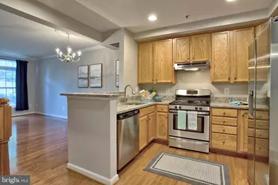4633 Battenburg Lane #921, Fairfax, VA 22030 - Photo 7