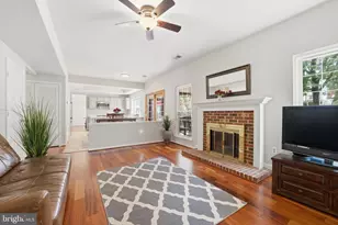 7010 Green Spring Ln, Alexandria, VA 22306 - Photo 15