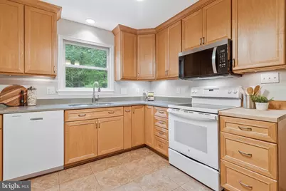 4329 Mount Vernon Memorial Highway, Alexandria, VA 22309 - Photo 15