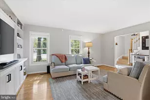 8604 Riverside Rd, Alexandria, VA 22308 - Photo 9