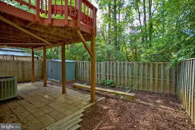 10041 Chestnut Wood Lane, Burke, VA 22015 - Photo 5
