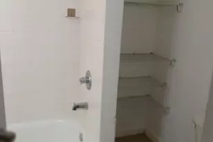 9922 Finian Ct, Vienna, VA 22181 - Photo 15