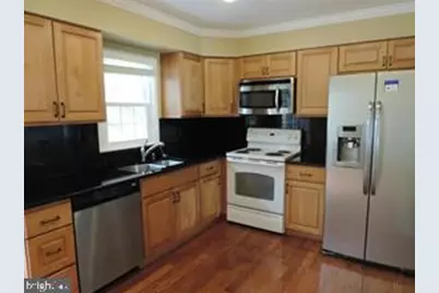 9922 Finian Court, Vienna, VA 22181 - Photo 5