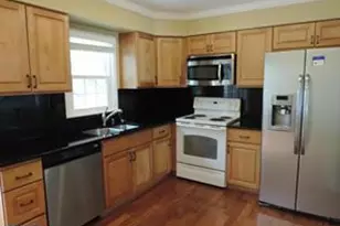 9922 Finian Ct, Vienna, VA 22181 - Photo 5
