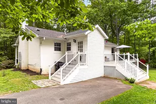 6341 Sydney Rd, Fairfax Station, VA 22039 - Photo 23