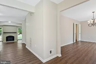 11814 Blue Spruce Rd, Reston, VA 20191 - Photo 3