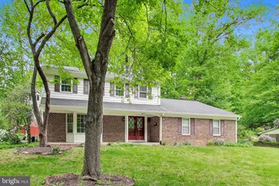 6820 Colburn Drive, Annandale, VA 22003 - Photo 3