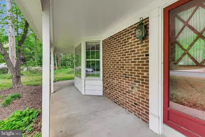 6820 Colburn Drive, Annandale, VA 22003 - Photo 5