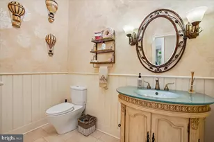 6809 Sorrel St, McLean, VA 22101 - Photo 27