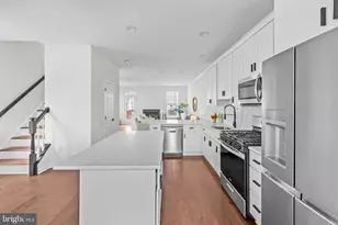 6954 Banchory Ct, Alexandria, VA 22315 - Photo 23
