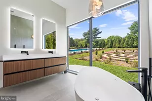 8970 Brook Rd, McLean, VA 22102 - Photo 21