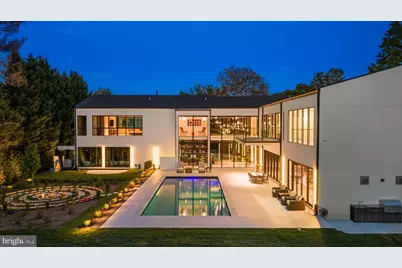 8970 Brook Road, McLean, VA 22102 - Photo 1
