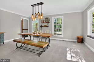 10349 Steamboat Landing Ln, Burke, VA 22015 - Photo 11