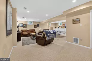 10349 Steamboat Landing Ln, Burke, VA 22015 - Photo 33