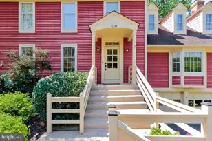 10349 Steamboat Landing Ln, Burke, VA 22015 - Photo 39