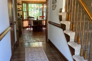 10349 Steamboat Landing Ln, Burke, VA 22015 - Photo 5