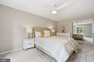 6045 Hollow Knoll Ct, Springfield, VA 22152 - Photo 15
