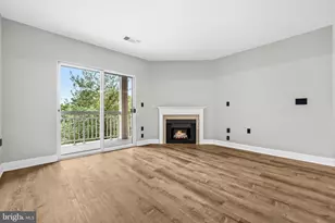 12915 Alton Square, Herndon, VA 20170 - Photo 9