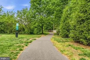 12915 Alton Square, Herndon, VA 20170 - Photo 37