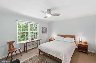 6086 Heatherwood Dr, Alexandria, VA 22310 - Photo 25