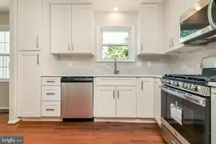 3087 Winter Pine Ct, Fairfax, VA 22031 - Photo 17