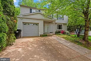 9404 Mirror Pond Dr, Fairfax, VA 22032 - Photo 3